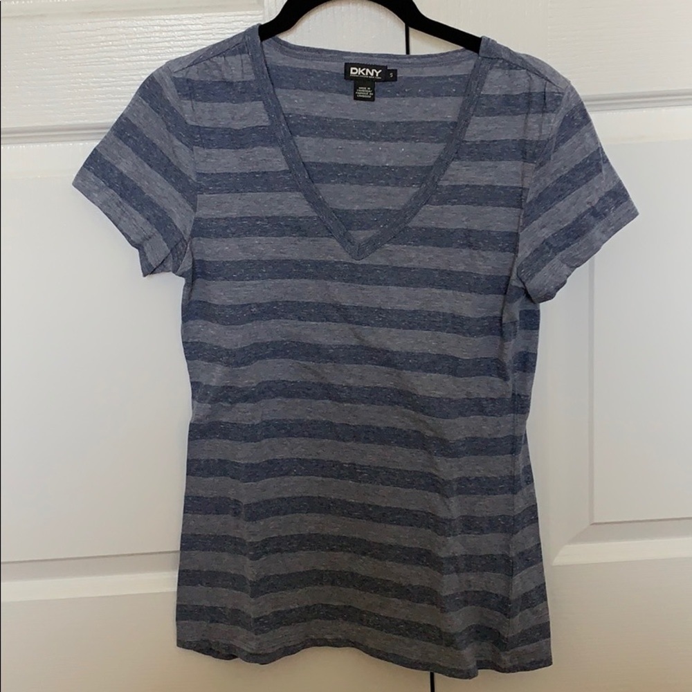 DKNY Heather Blue Striped t-shirt